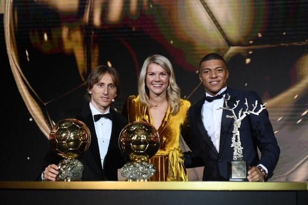 Selamat! Luca Modric Berhasil Menangkan Ballon d'Or 2018