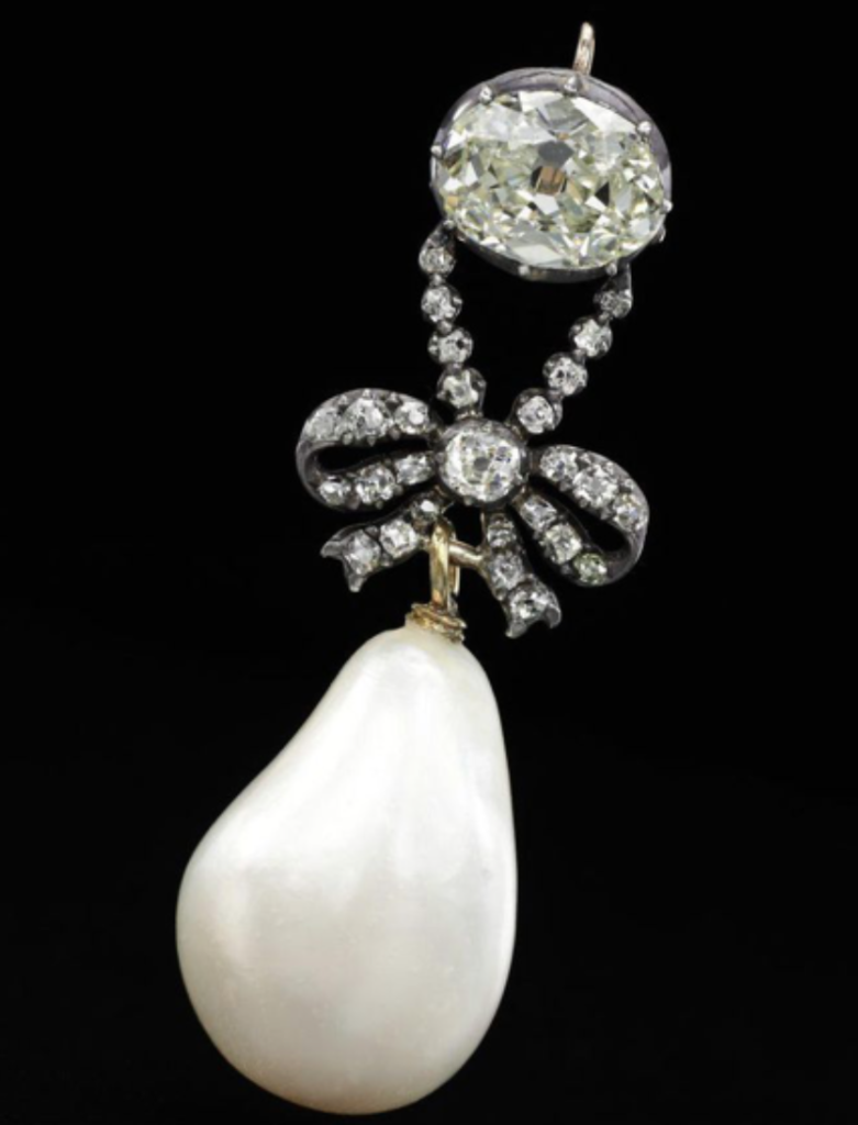 Wow! Ini Liontion Mutiara Termahal di Dunia, Rp529 M Cuy
