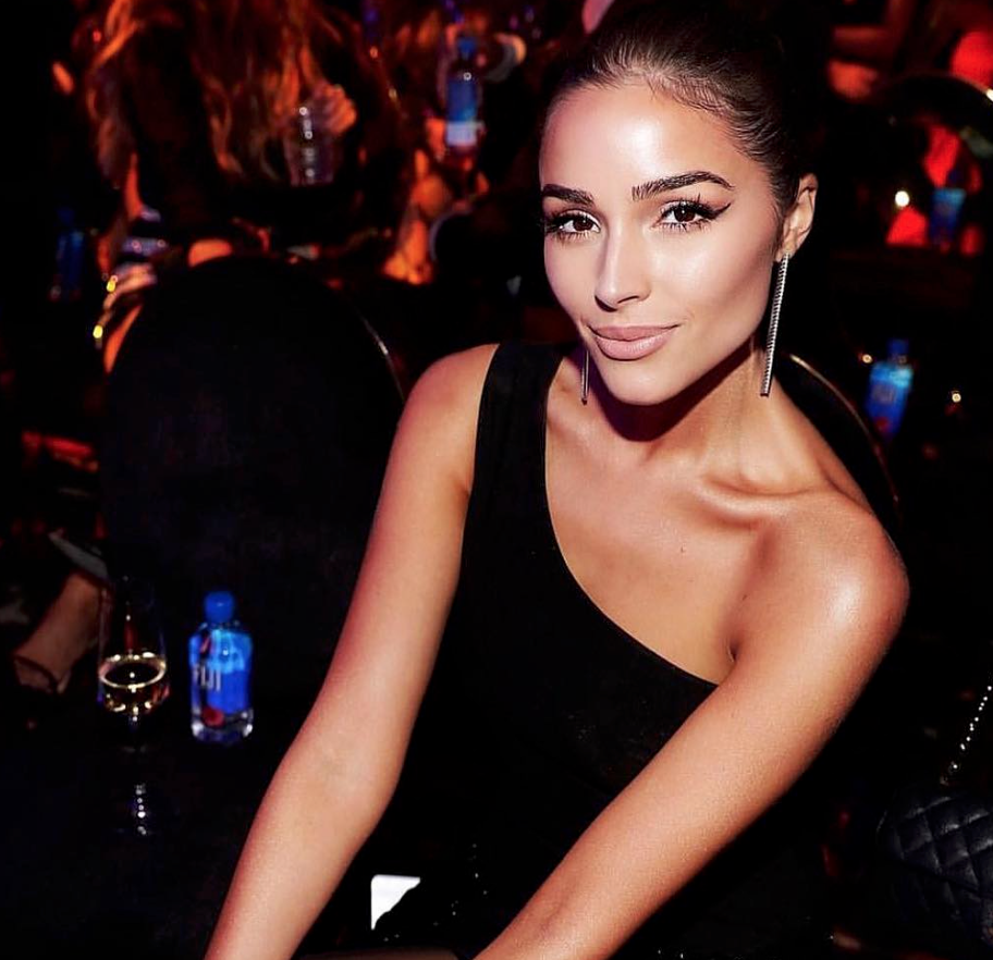 Trik Olivia Culpo Agar Wajah Tetap Cantik Saat Lelah Banget