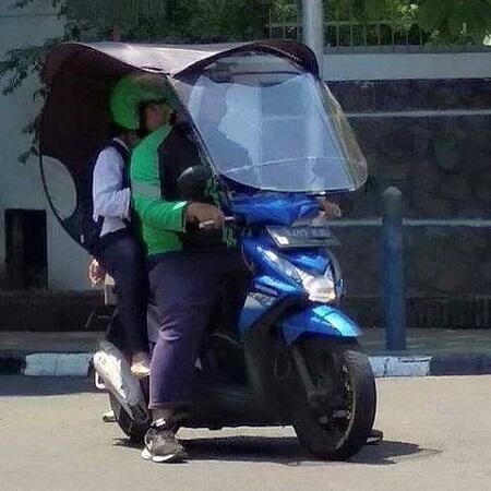 Bikin Ngakak, Modifikasi Motor Ojek Online Ini Anti Mainstream !!!