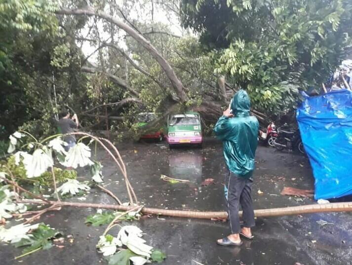Puting Beliung Terjang Kota Bogor, Sejumlah Bangunan Rusak