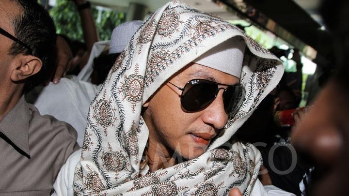 Diperiksa Bareskrim, Bahar bin Smith Bawa Buku Tentang Majas