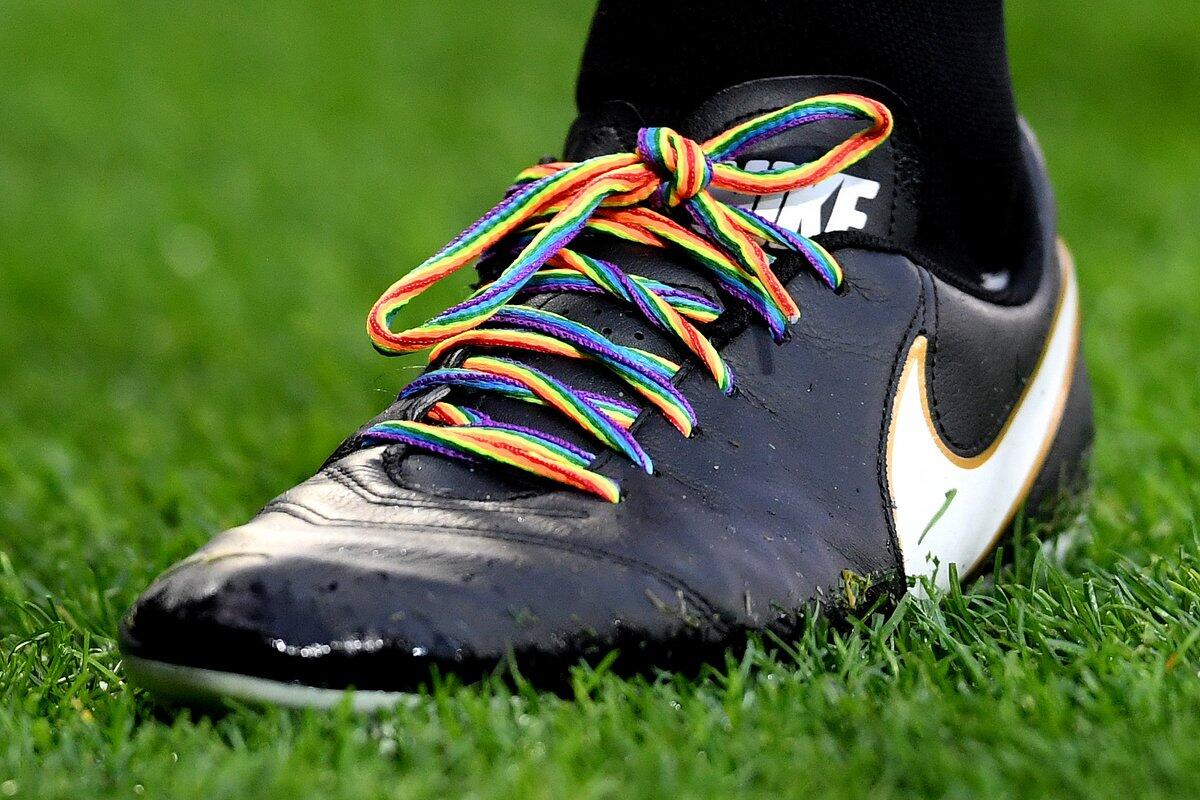 Premier League Dukung Total LGBT, Bagaimana Sikap Kalian Gan?