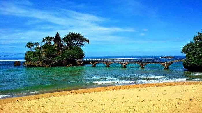 Pantai-pantai Paling Eksotik Sebagai Jawa timur