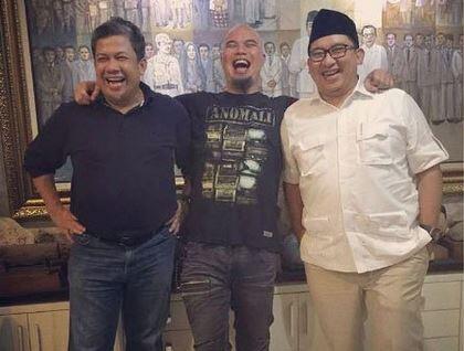 Nafsu Belanja Online di Akhir Tahun? Jangan Lupa Beliin Mereka Juga Yah!