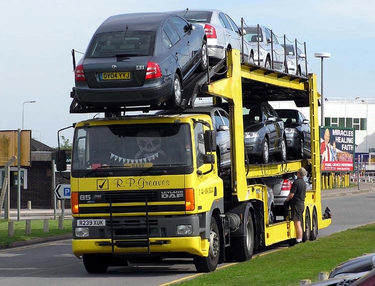 Mobil Modifikasi Yang Sanggup Mengangkut Mobil Mobil Lain