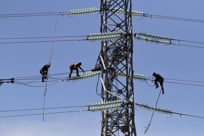 Serikat Pekerja PLN ancam mogok kerja, tuntut ganti direksi