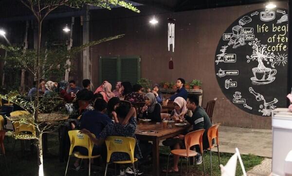 7 Kafe Hits Buat Mahasiswa di Surakarta, Murah dan Kece Abis