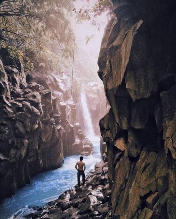 7 Wisata Air Terjun Paling Kece di Bogor, Serasa Punya Sendiri!