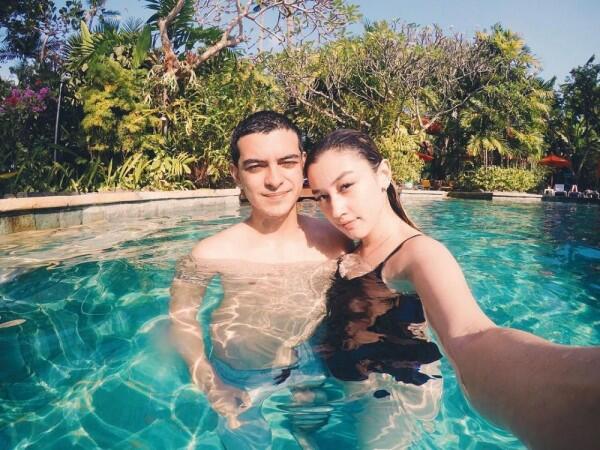 Dulu Imut Kini Dewasa, 7 Potret Gaya Pacaran Mantan Artis Cilik