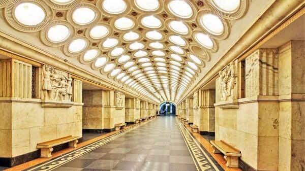 10 Stasiun Bawah Tanah Paling Keren di Dunia, Instagramable Banget!