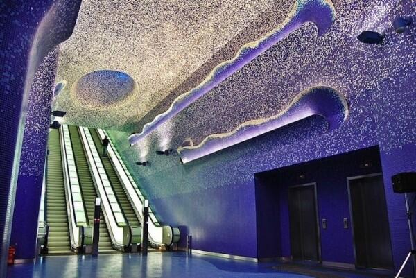10 Stasiun Bawah Tanah Paling Keren di Dunia, Instagramable Banget!
