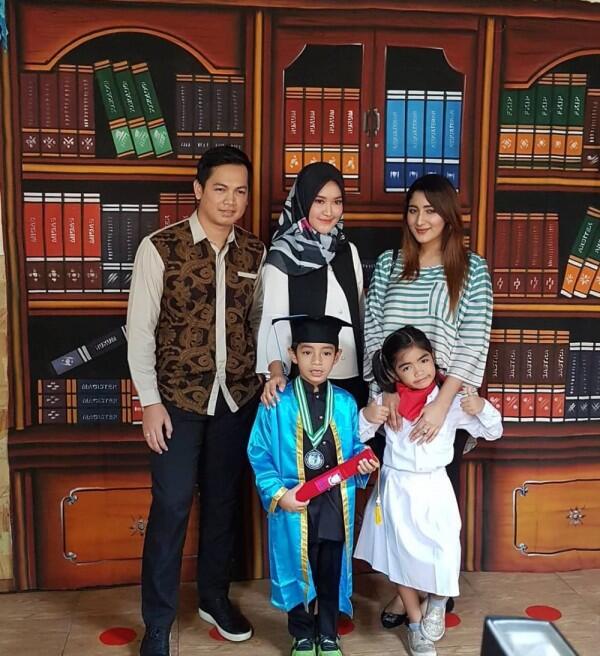 Deretan Kisah Asmara Selebriti yang Tak Mendapat Restu Orangtua