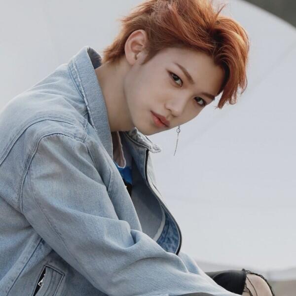 13 Potret Felix, Member Stray Kids yang Masuk Nominasi Pria Tertampan