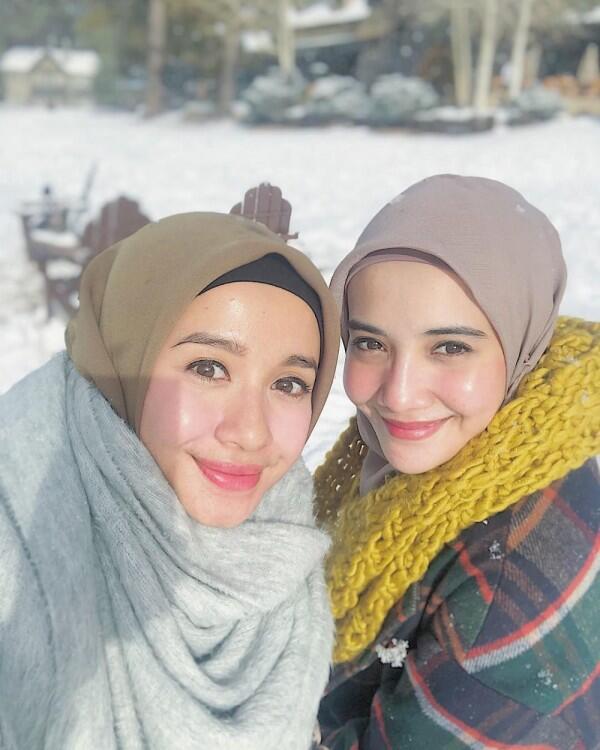 Mewah Abis, 10 Potret Liburan Bella dan Zaskia Sungkar di Amerika