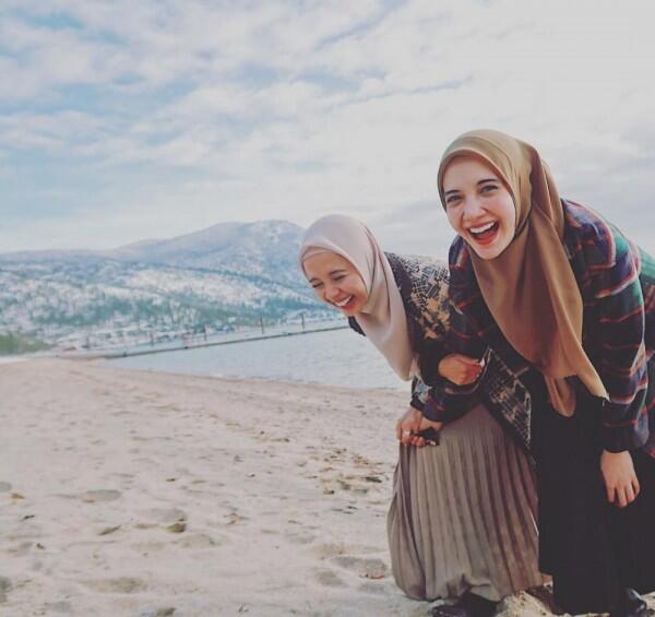 Mewah Abis, 10 Potret Liburan Bella dan Zaskia Sungkar di Amerika