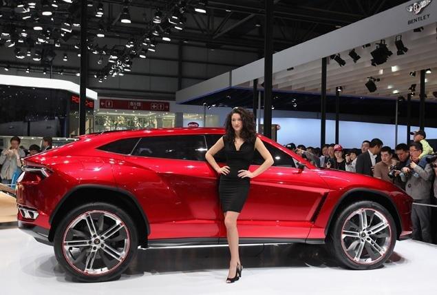 Gokil Gan, Lamborghini Urus Langsung Ludes di Indonesia