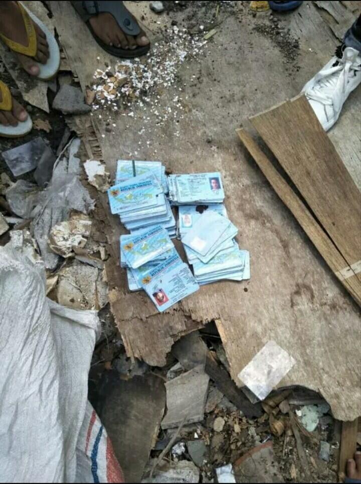 Jumlah e-KTP Tercecer di Duren Sawit 2.158 Keping.