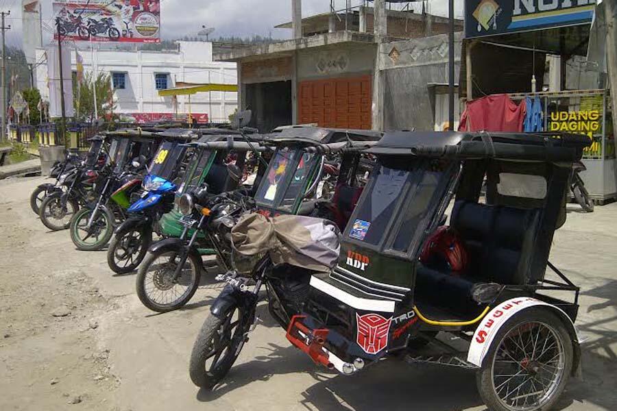 Begini Jadinya Jika Motor Sport Dijadikan Becak 