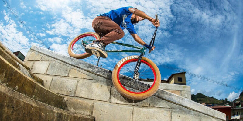 Kisah Inspiratif Julian Molina, Rider BMX Berkaki Satu