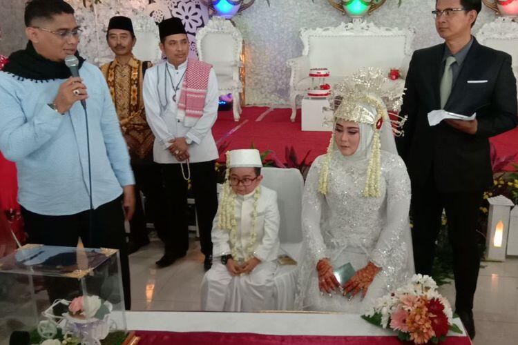 Daus Mini Telah Menikah lagi (jomblo gak laku-laku masuk)