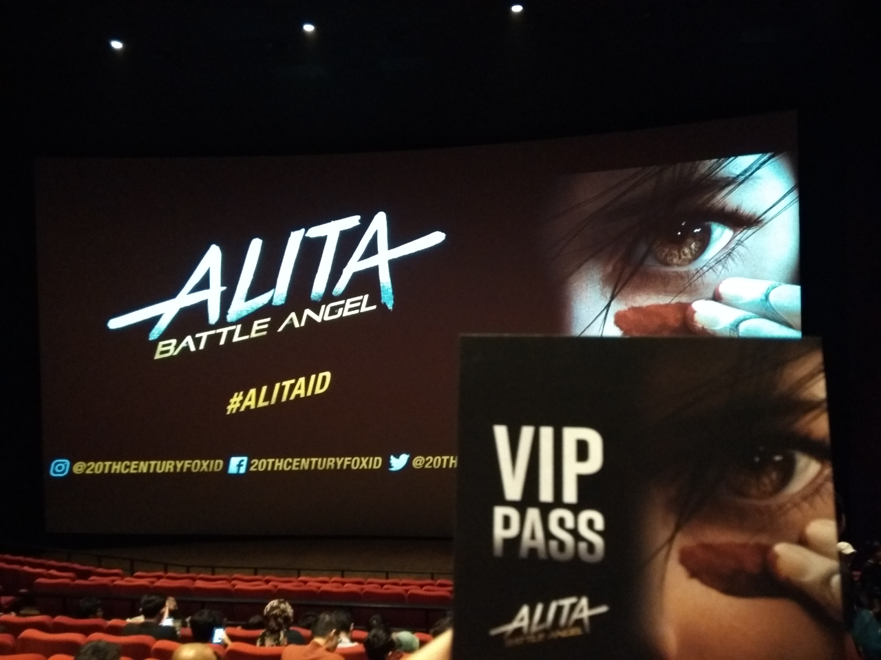 Cyborg Cantik Dan Berbahaya (ALITA : BATTLE ANGEL) - SNEAK PEEK IMAX