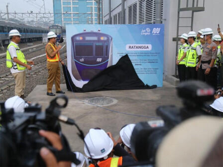 Anies Resmikan Ratangga Sebagai Nama Kereta MRT
