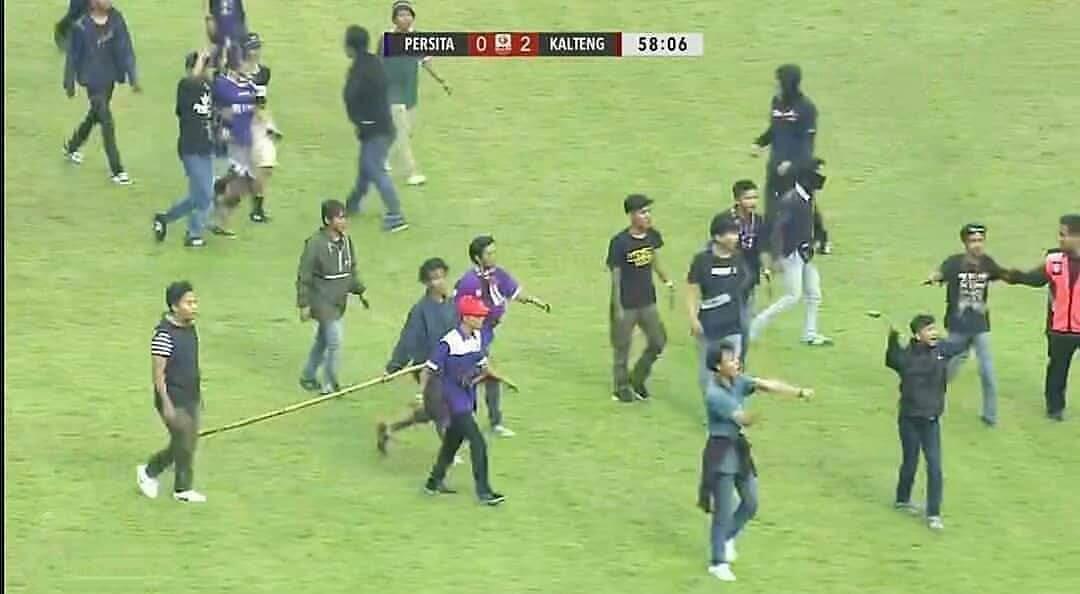 Mengenal Fenomena SHITPOSTING