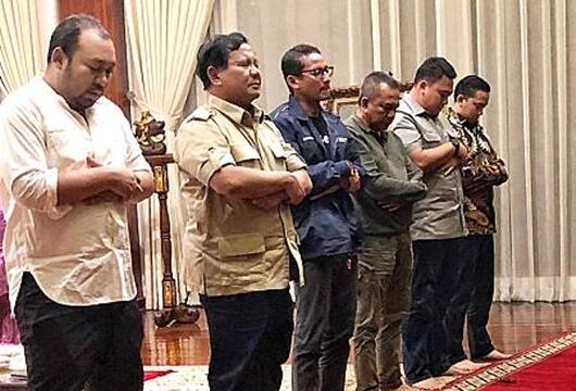 Prabowo Ditantang Jadi Imam Salat, Sandiaga: Silakan Rakyat Menilai