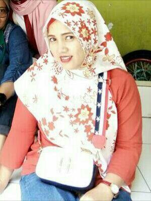 Outfit Simple, Dengan 200k Sudah Bisa Bergaya !!