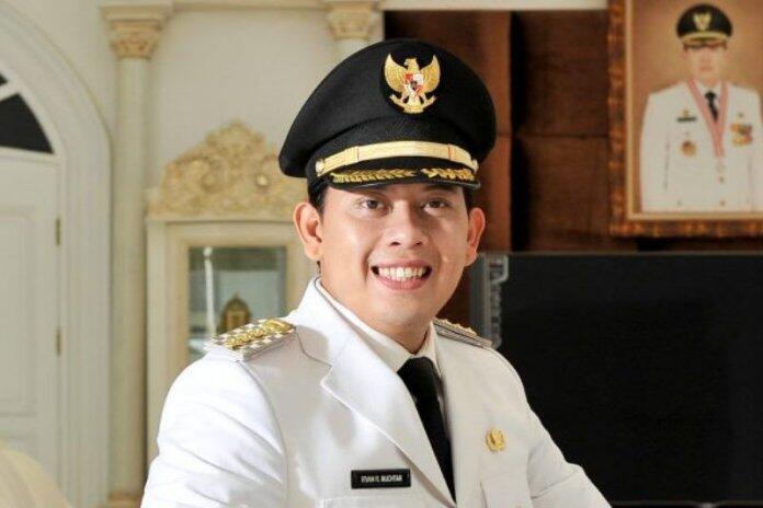 KPK Tangkap Tangan Bupati Cianjur, Irvan Rivano Muchtar