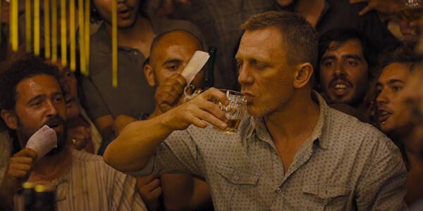 Hasil Penelitian: James Bond Adalah Alkoholik