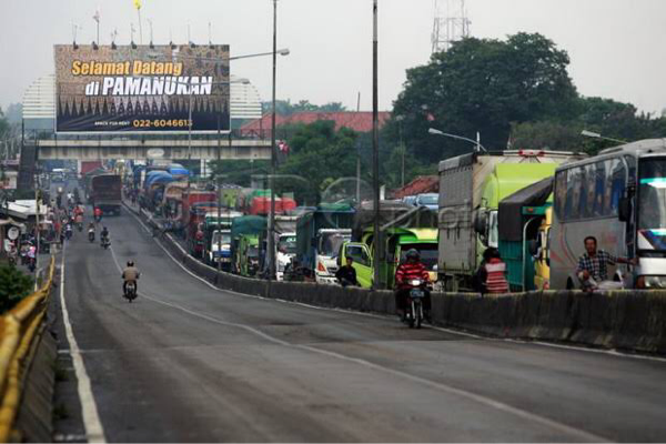 CATATAN LUAR BIASA DI PANTURA JAWA