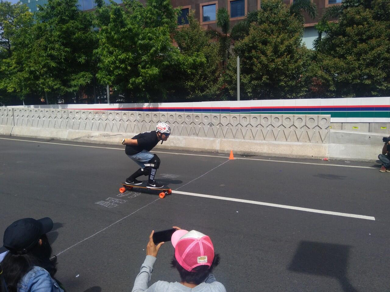 SHRED SUNDAY Volume 2, Ajang Kompetisi Pecinta Longboard di Jakarta