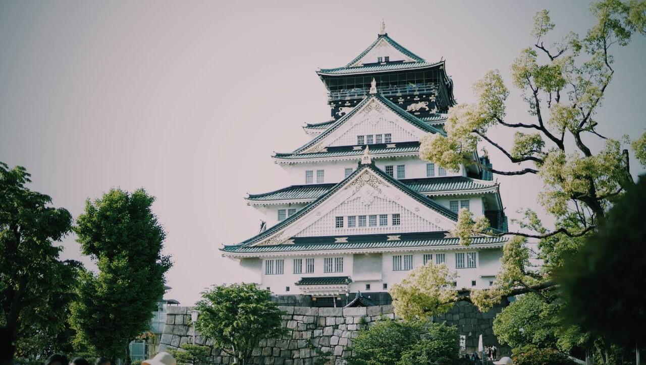 Alasan Mengapa Orang-orang Suka Banget Liburan ke Jepang