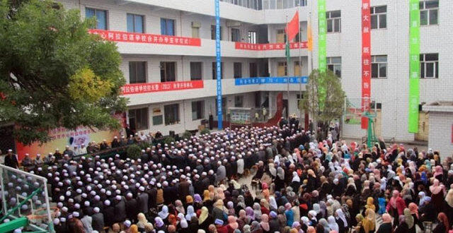 INTOLERAN! Pemerintah China Tutup Sekolah Islam, Alasannya Mengganggu Komunis.