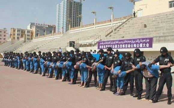 Pusat Detensi Uighur Mirip Kamp Konsentrasi Semasa Perang