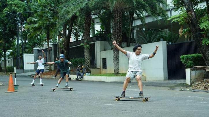 LongboardCFDJKT: Tempat Berlatih dan Uji Kemampuan Lo Tentang Longboard