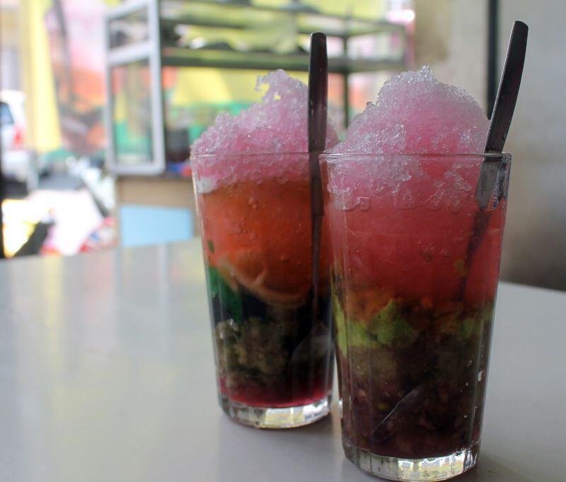 8 Kuliner Es Paling Legendaris di Indonesia, Eksis Sejak Puluhan Tahun