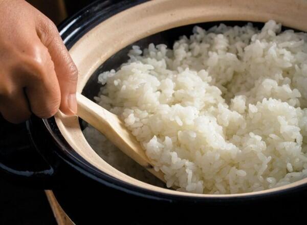 Anak Kos, Lakukan 7 Hal Ini Agar Rice Cooker Kamu Gak Mudah Rusak
