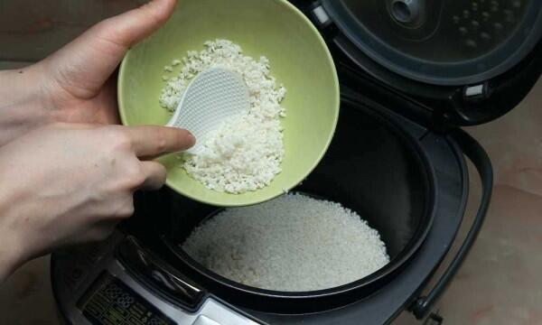 Anak Kos, Lakukan 7 Hal Ini Agar Rice Cooker Kamu Gak Mudah Rusak