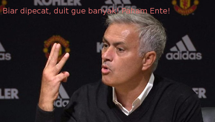 Menang Banyak Mourinho Meski Ditendang Setan Merah