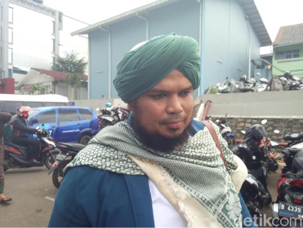 Habib Bahar bin Smith Ditahan, Ustaz Derry Sulaiman Ungkap Kesedihan