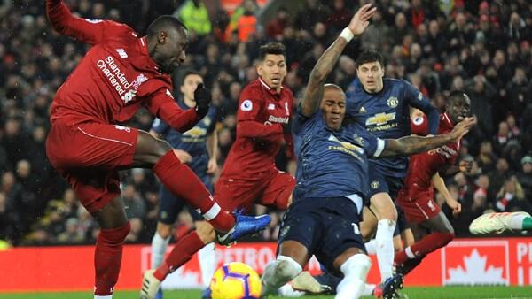 Terjungkal di Kandang Liverpool, United Banjir Kritikan