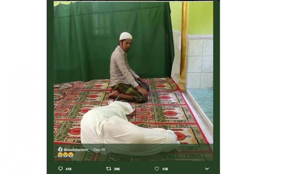 Alami Kejadian Seram, Pria Ini Kabur Setelah Salat