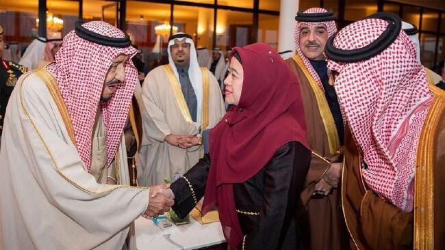 Hadiri Festival Janadriyah, Puan Maharani Disalami Raja Salman