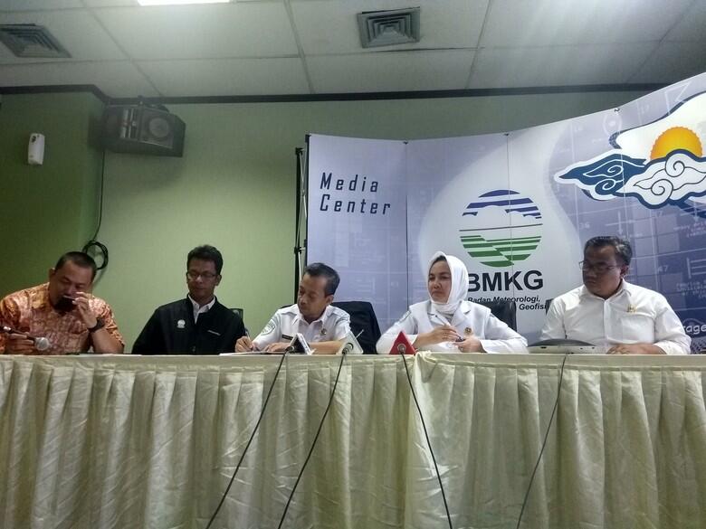Detik-detik Tsunami Akibat Letusan Anak Krakatau