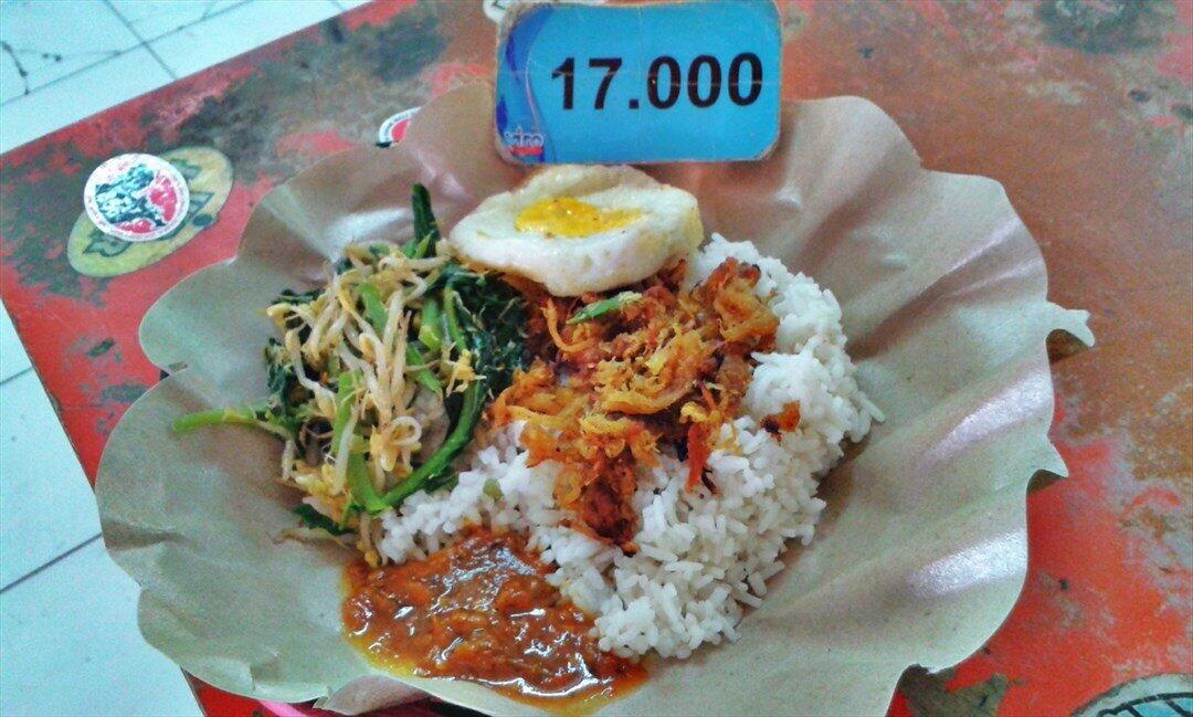 7 Rekomendasi Tempat Makan Halal dan Enak di Bali, Sudah Coba?