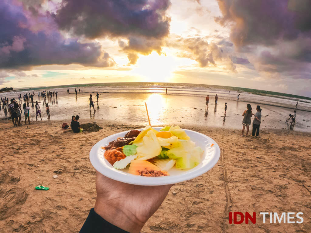 7 Rekomendasi Tempat Makan Halal dan Enak di Bali, Sudah Coba?