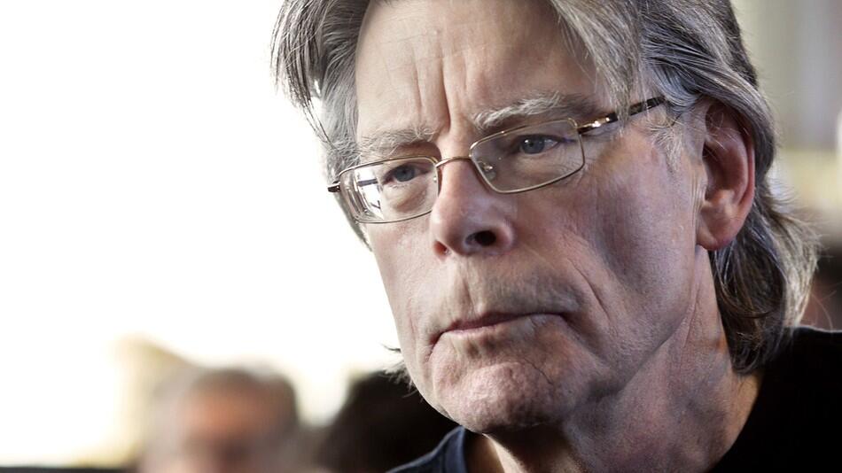 Cuitan Nyinyir Stephen King Buat Donald Trump Sepanjang 2018